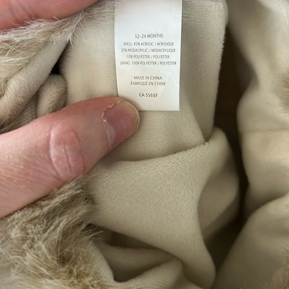 RH Luxe Faux Fur Snow Leopard Baby Hood Hat Size 0-12 Months - Picture 3 of 5